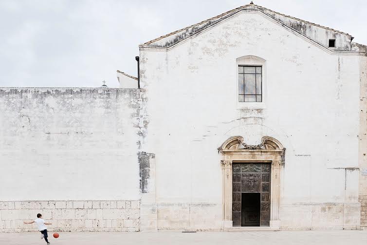 SAC Mari tra le mura: nel blu dipinto di Puglia